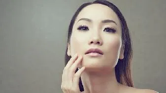 皮肤过敏可以敷酸奶吗，医生：皮肤过敏不能乱用偏方
