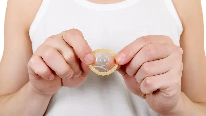 母乳喂养的误区都有哪些 进行母乳喂养需要注意什么