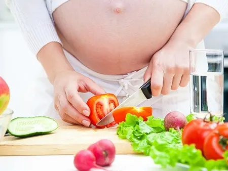 准妈妈孕期必知：11种水果和食物，孕妇最好别吃