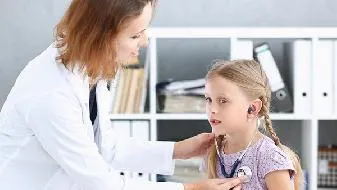 孩子牙齿发黄怎么回事 4个原因极易引发孩子牙齿发黄