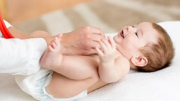 坚持不懈纯母乳喂养最少4个月! 新妈妈母乳喂养的注意事项