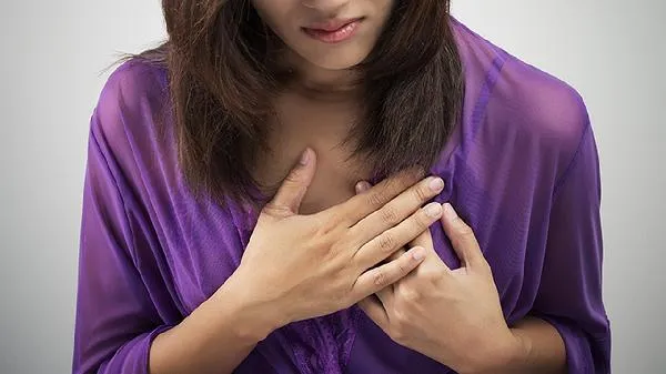 如何去除婴儿头部的乳痂