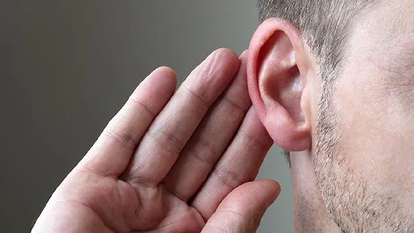 孩子不听别人讲话是什么原因