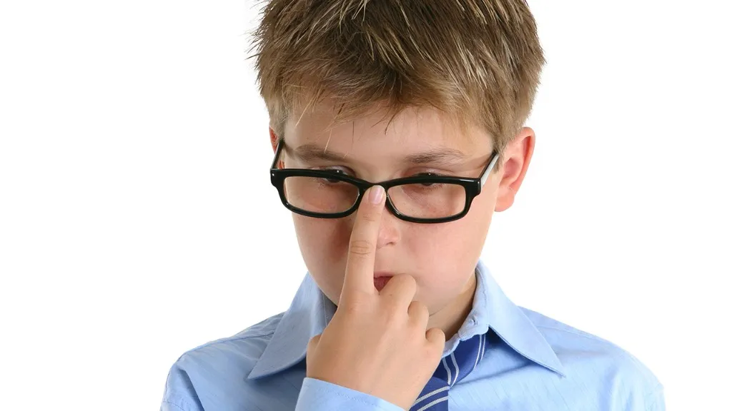不看电视不玩手机，孩子就不会近视了吗？