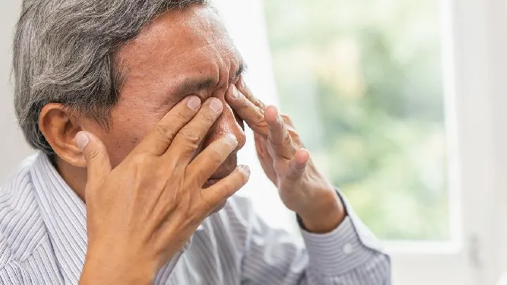 有关屈光不正治疗知识的讲介绍