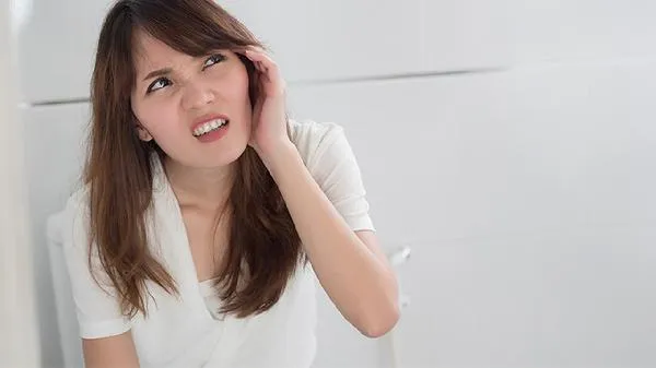耳鸣和脑鸣挂什么科