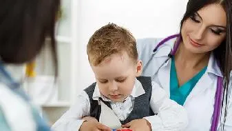 孩子不按时睡觉危害大 严重影响智力发育