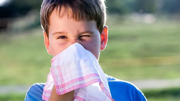 宝宝发烧不能吃什么水果