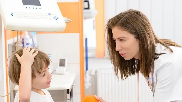 一岁的宝宝长红疙瘩怎么了？