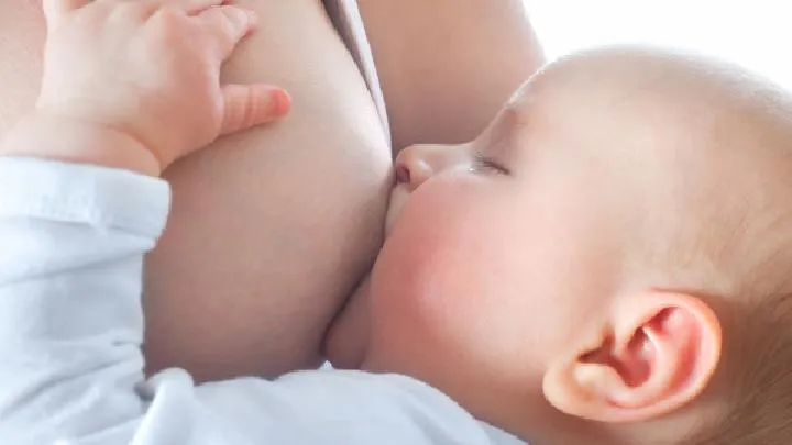 刚出生的婴儿可以剪指甲吗？给婴儿剪指甲需要注意什么？