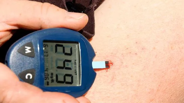 妊娠合并糖尿病新生儿并发症包括