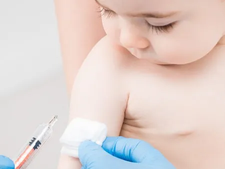 为什么宝宝一出生就要打疫苗？ 这些都要打