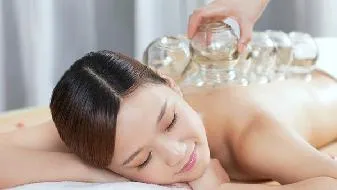 宝宝囟门凹陷的原因是什么
