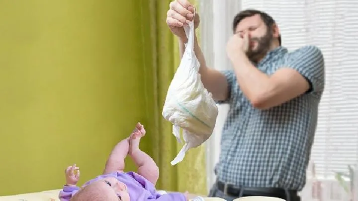 2个月婴儿白天不睡觉