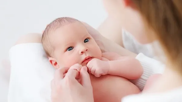 婴儿几个月可以使用婴幼儿面霜？ 婴幼儿面霜怎么选？