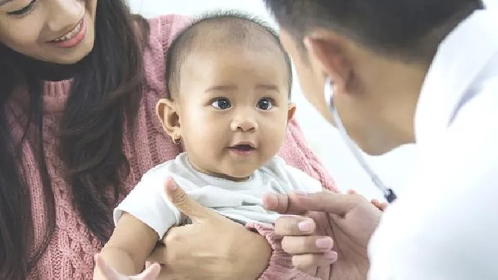婴儿拉肚子应该怎么治疗？婴儿拉肚子的治疗方法有哪些？