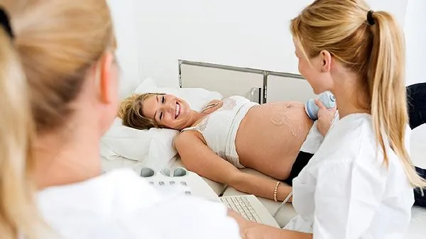 孕妇吸二手烟对孩子的危害