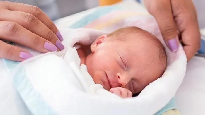 哺乳期奶漏是气血虚吗？新妈咪看过来