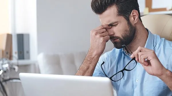 大学生不愿意和人沟通怎么办