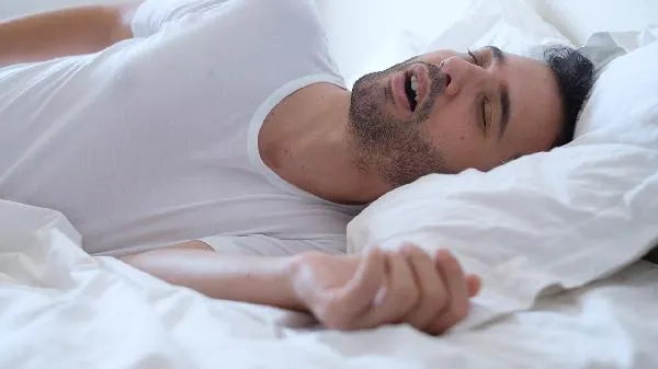 成年男人夜里磨牙怎么治 晚上磨牙怎么治