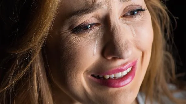 那些在职场上哭的女生