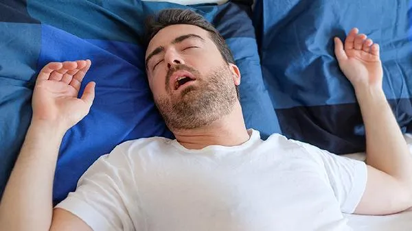 睡觉哪个姿势可以瘦身