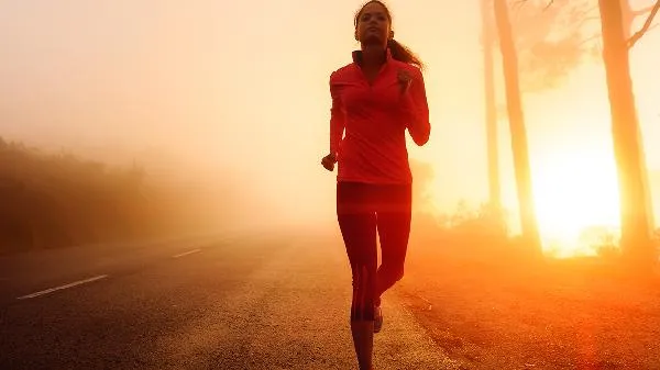 跑步减肥还是爬楼梯减肥效果好