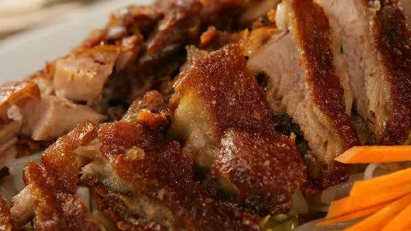 怎样能练出腹肌和胸肌和肌肉