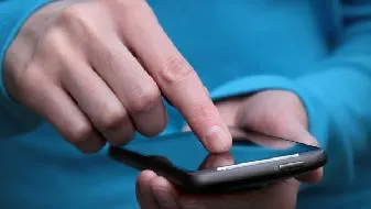 惊！智能手机让儿童易造成生长迟缓