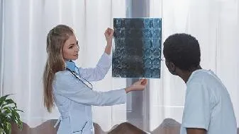 如何预防春季皮肤过敏？春天女性如何保养皮肤