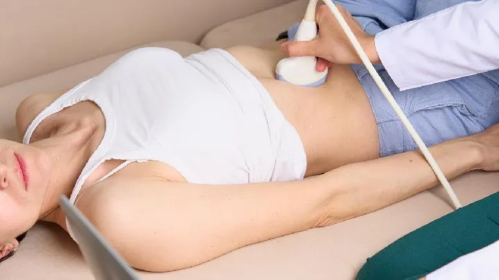 如何减去侧腹部脂肪