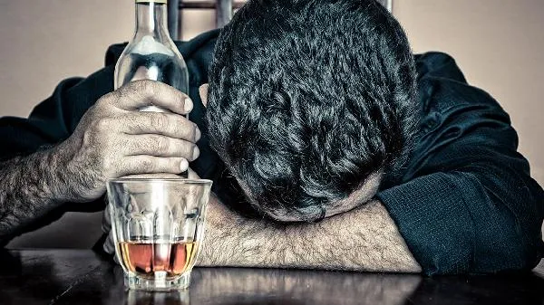 醉酒后吃什么解救