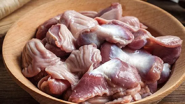 鸡肉是高脂肪高蛋白的食物吗