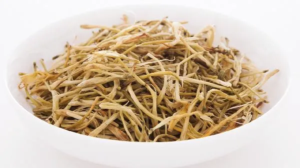 金银花泡水有什么功效？
