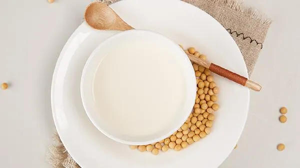 女人尽量少喝豆奶