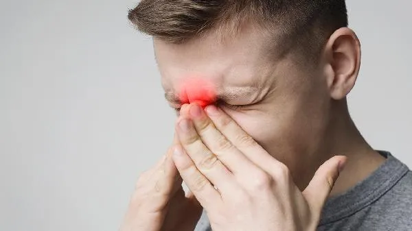 鼻子息肉怎么治疗