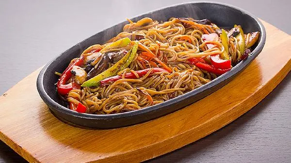 面条不熟可以吃吗