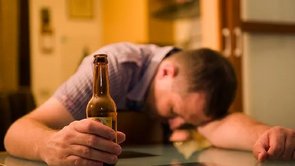 醉酒后解酒喝什么最好最快最有效