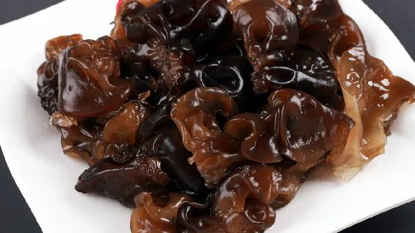 黑木耳红枣瘦肉汤孕前食谱