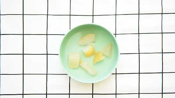 黑色皮的梨是什么梨